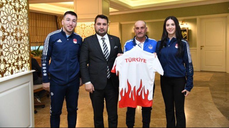 Kahramankazan Belediyesi, Milli Takım Sporcularını Başarıları İçin Tebrik Etti