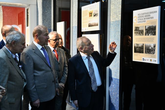 “Ulus Zafer Anıtı Sergisi” açıldı