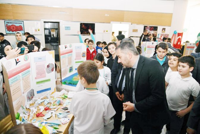 Bilimin Merkezi oldu Öğrencilere yol gösteriyor