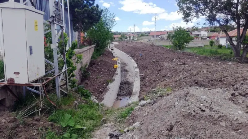 Çiğdemli Kasabası'nda Taşkın Önleme Çalışmaları Hız Kazandı