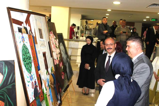 Yozgat Sanat Sergisi görücüye Çıktı