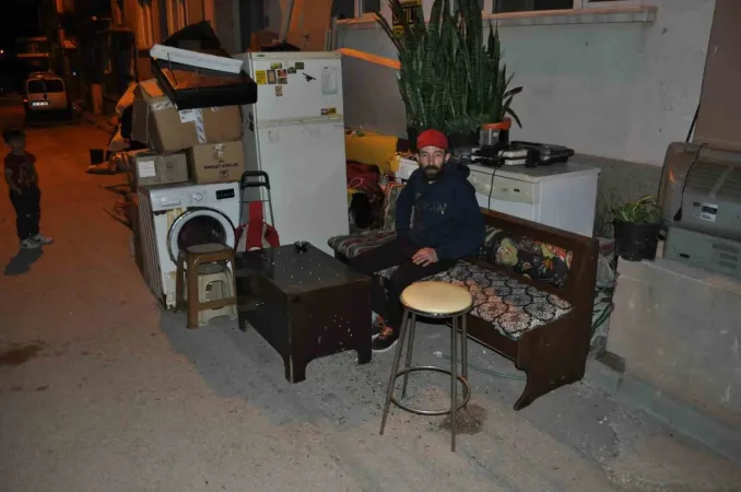 Sokakta aile dramı: 2 gündür devam ediyor!