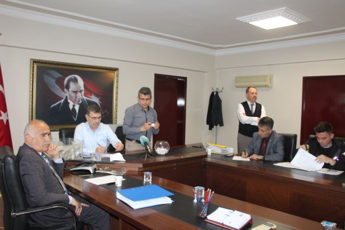 Yozgat Valiliği ve İl Özel İdaresi'ne personel alımı yapıldı: Yozgat Çamlık TV Canlı yayınladı