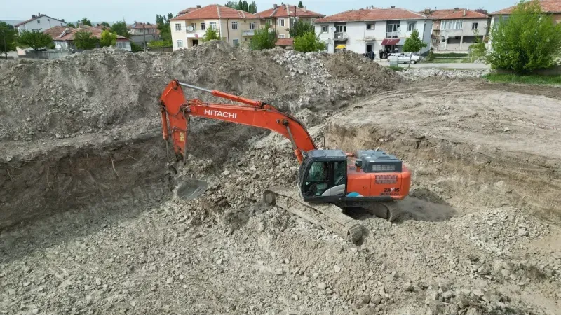 Yozgat'ta inşaat hız kesmeden devam ediyor