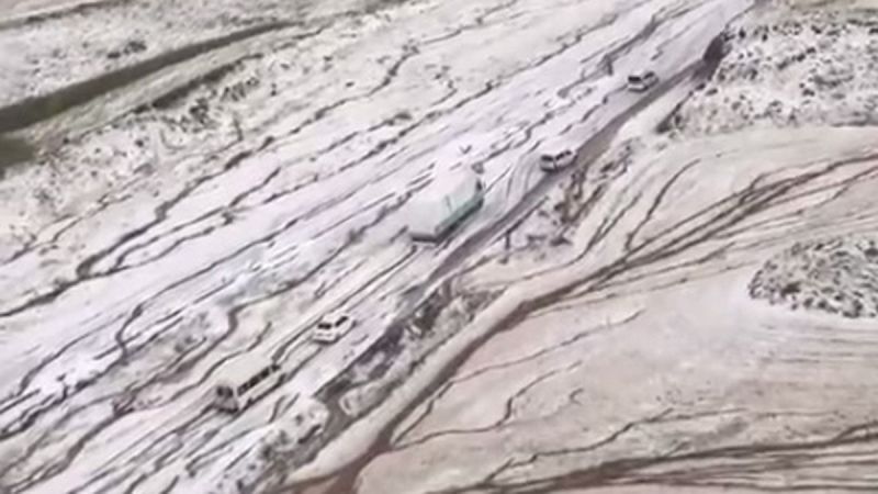 Ankara'da Sağanak ve Dolu Hayatı Olumsuz Etkiledi