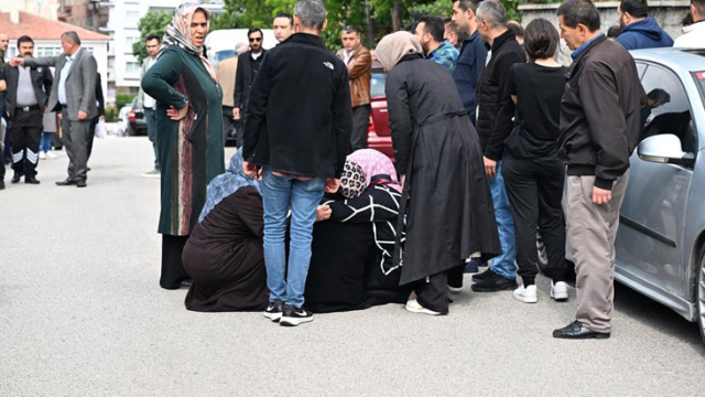 Ankara'da Cinnet Geçiren Komiser Yardımcısı, Eşini ve 2 Çocuğunu Öldürdükten Sonra İntihar Etti