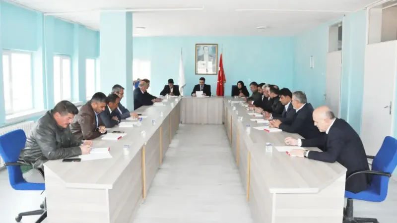 Belediye Meclis Üyeleri Bir Arada: Önemli Maddeler Masaya Yatırıldı!