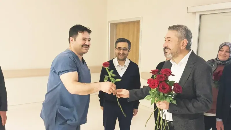 AK Parti Sorgun İlçe Teşkilatı Hemşireleri Unutmadı!