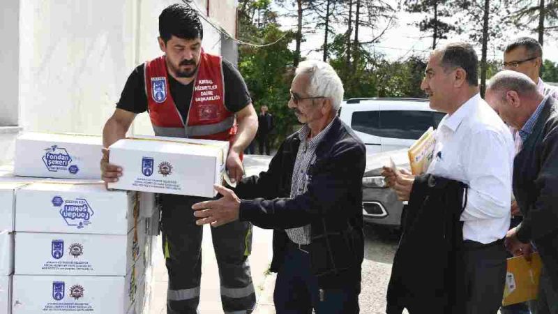 Ankara Büyükşehir Belediyesi'nden Tarım ve Hayvancılığa Dev Destek: Üreticilere Kilolarca Yem Dağıtıldı!