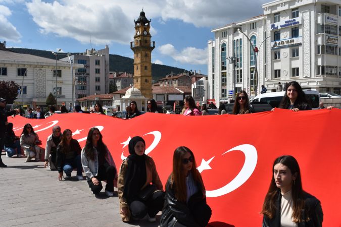 Yozgat'ta Gençlik Yürüyüşü Coşkusu: 19 Mayıs Ruhu Sokaklarda
