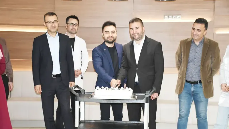 Başhekim Kozan’dan Eczacılara Özel Kutlama!
