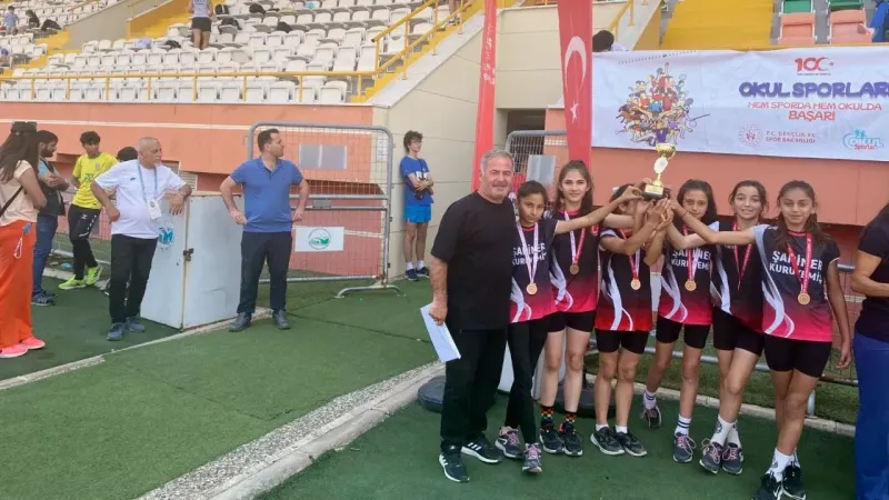 Yozgat'tan Yükselen Yıldız: Merve Şener Türkiye İkincisi Oldu!