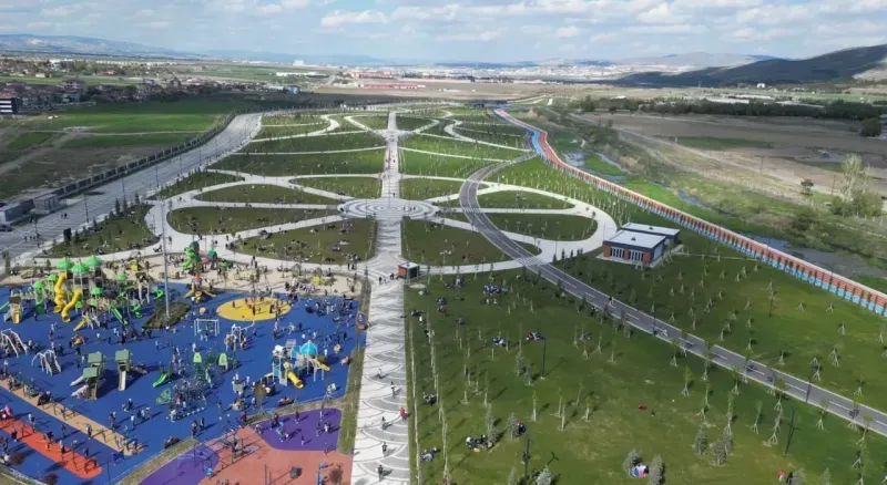 Sincan Belediyesi'nin önemli projesi SİncanPark, yarın Manga konseriyle açılıyor!