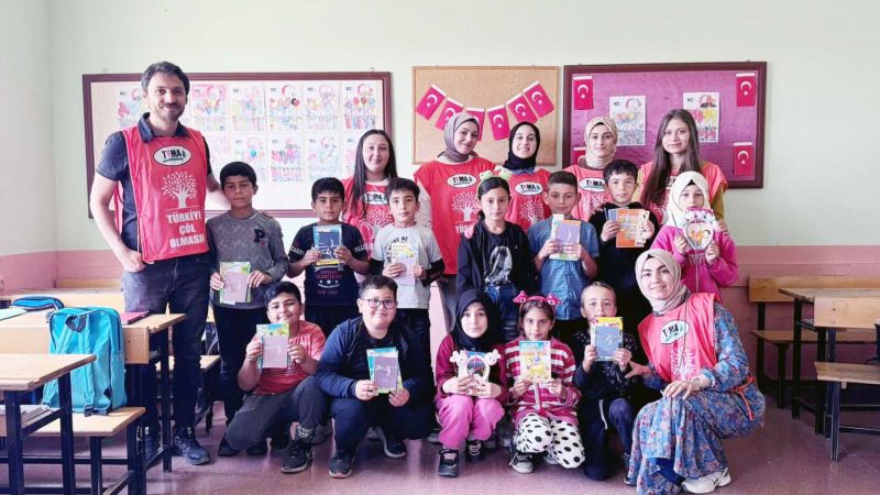 Doğa Sevgisi Ve Bilinçle Dolu Bir Gün: Tema'dan Karahacılı İlkokulundaki Etkinliği