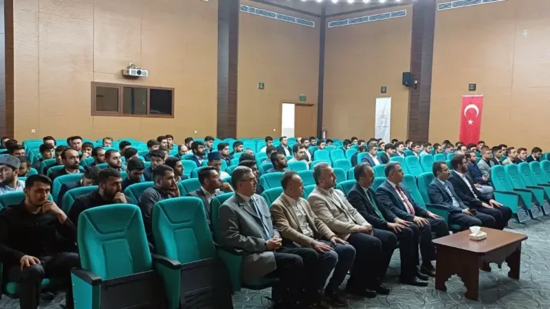Yozgat'ta Aday Din Görevlilerine Özel Konferans