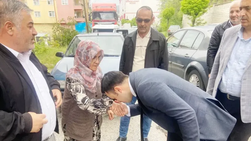Kuzey Irak Şehidi Köklü İçin Mevlit Düzenlendi: Akdağmadeni’nde Dualar İle Anıldı!
