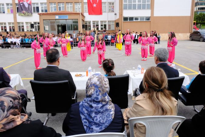 Yozgat'ta Çocuk Oyunları Şenliği Coşkusu