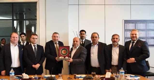 Arslan, Erciyes Anadolu Holding’te toplu iş sözleşmesi müzakerelerine katıldı