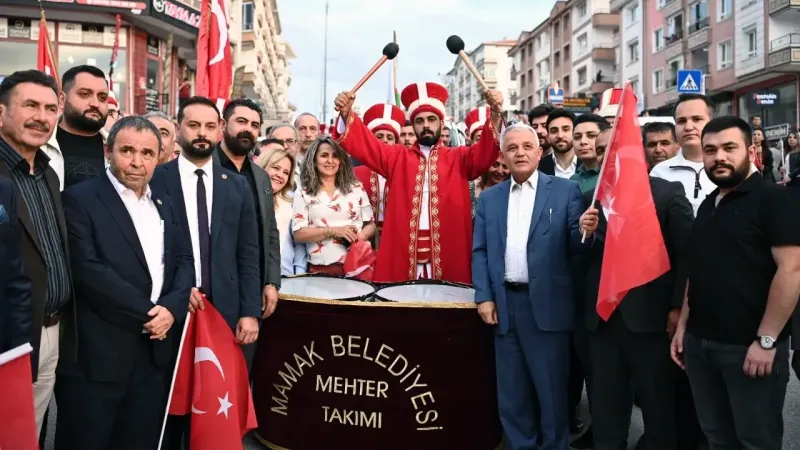 Mamak’ta İstanbul’un Fethi Yürüyüşü Coşkuyla Kutlandı