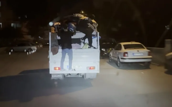 Kasa dolusu insan: yok böyle bir yolculuk
