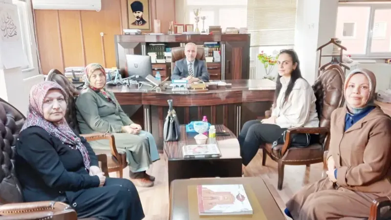 MHP Sarıkaya Kadınlar Kollarından Müftülük Faaliyetlerine Destek!