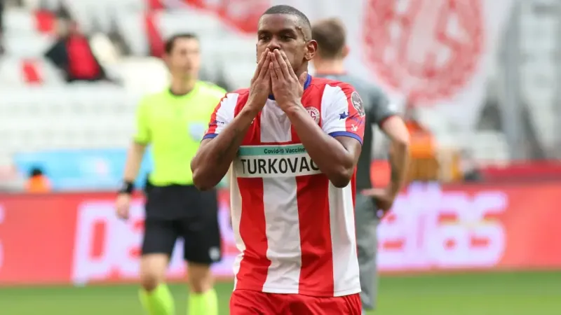 Arap Körfezi'nde Dev Maç! Al Jazira Al Ain Maçı Öncesi Muhtemel 11'ler ve Maç Detayları