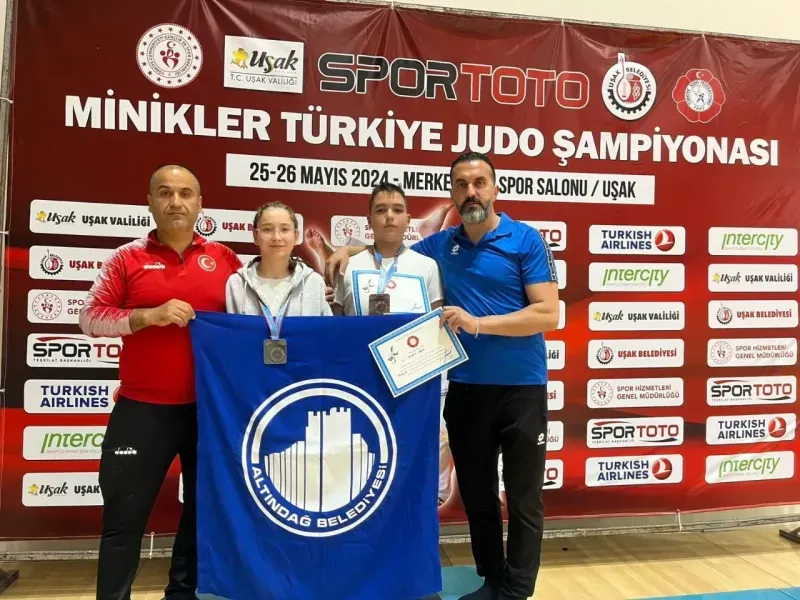 Altındağlı minik judocular başarıdan başarıya koşuyor.