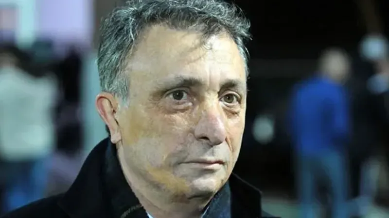 Ahmet Nur Çebi Yüzü Neden Yanık?