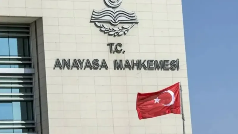 AYM'den Bomba İptal Kararları! Türkiye'yi Sarsan KHK Maddeleri Açıklandı