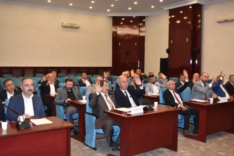 Akdağmadeni okulları bakım istiyor