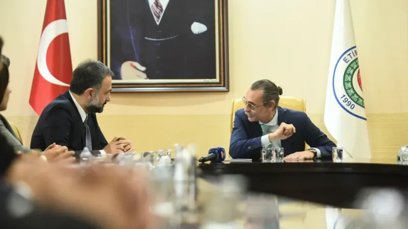 Belediye başkanlarını ziyaret ediyor... Ortak akıl ile hareket ediyor