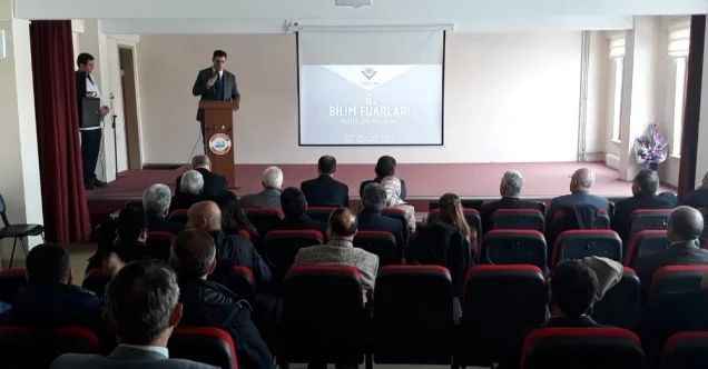 TÜBİTAK 4006 Bilim Fuarı bilgilendirme toplantısı yapıldı