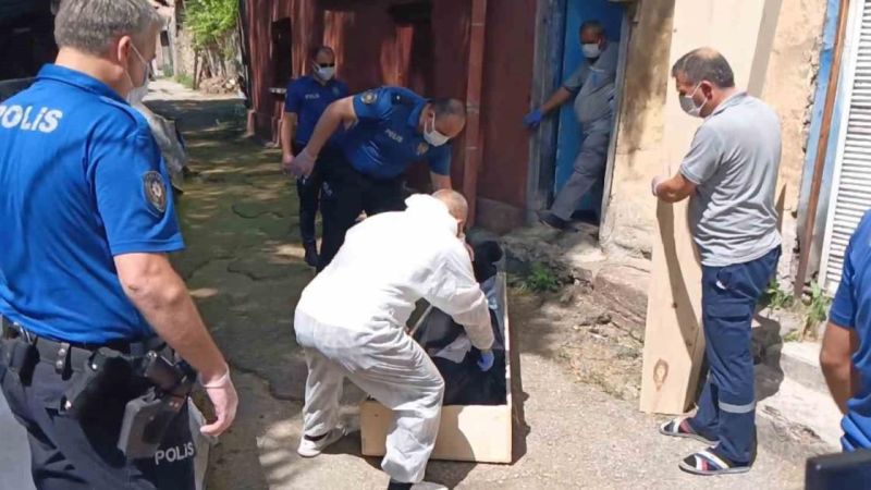 Ankara Altındağ’da Dehşet Veren Olay: Çürümüş Ceset Bulundu!