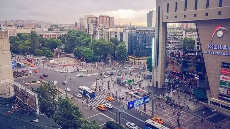 Ankara ve İzmir, İstanbul'u Kıskandı