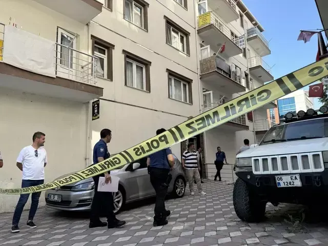 Korkunç Cinayet Ankara'yı Sarstı! Boşanma Sürecindeki Kadın Sırtından Bıçaklandı