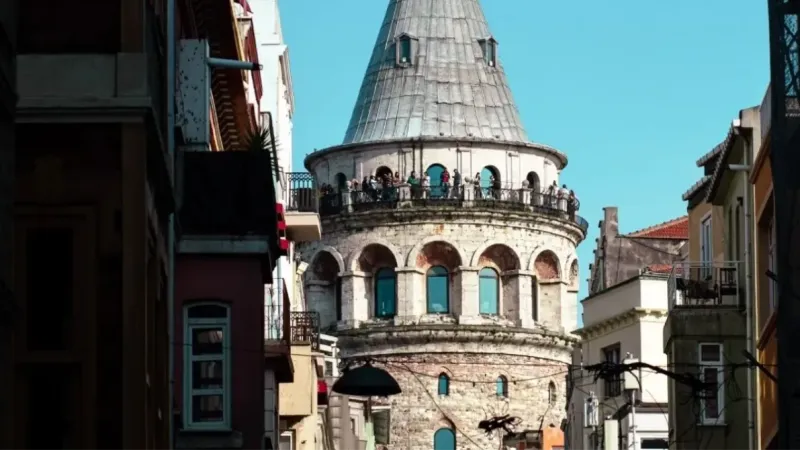 İstanbul'da Bayram Tatili Sürprizi! Bu Mekanlar Kaçmaz: Anadolu ve Avrupa Yakası'nda Gezilecek Yerler