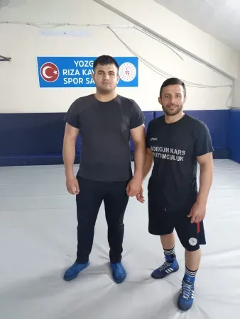 Geleceğin Rıza Kayaalp'i olarak gösteriliyor Yozgat'ta bir şampiyon daha yetişiyor