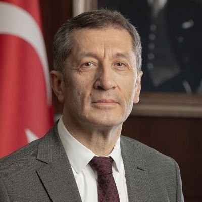 Ziya Selçuk Neden İstifa Etti? Gerçek Sebebi Nedir?