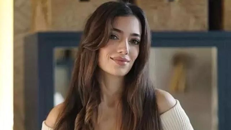 Fenomen Raçhel Araz Kimdir?