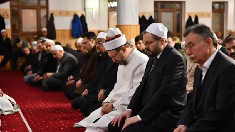 Kurban Kesildikten Sonra Kılınan Namaz Var mı? Nasıl Kılınır?