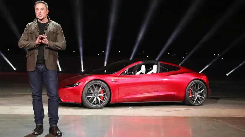 Elon Musk Bombayı Patlattı: 3 Yeni Tesla Modeli Geliyor!