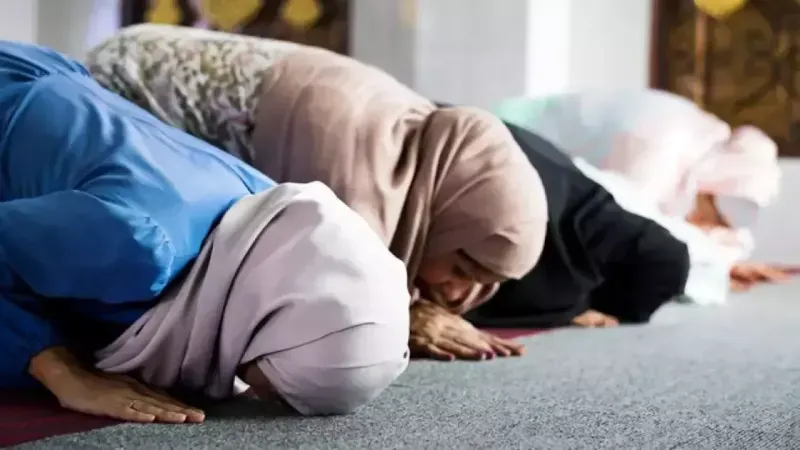 Kadınlar Neden Bayram Namazı Kılmaz?