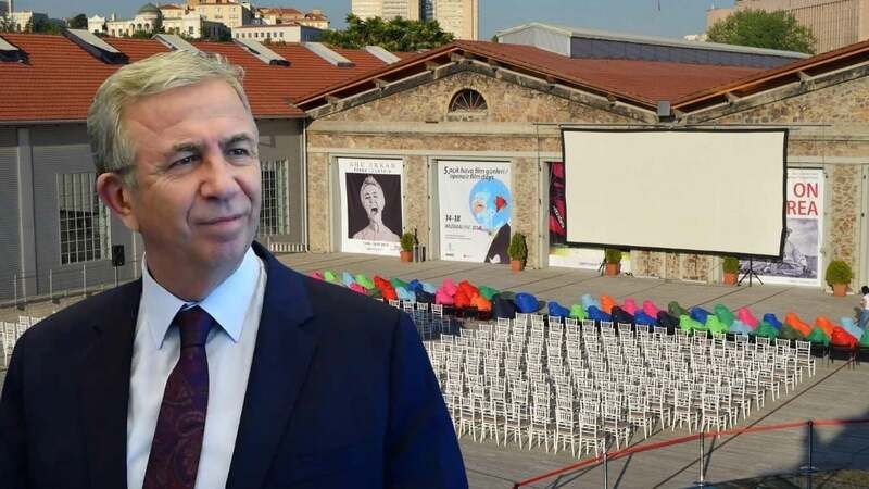 Muhteşem Jest: ABB'den Futbolseverlere Dev Ekranda Maç Keyfi ve Ücretsiz İkramlar!