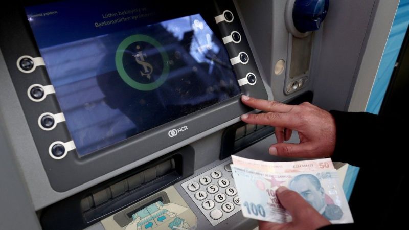 ATM'de Büyük Şok! Para Çekmek İsteyenler Hayal Kırıklığı Yaşadı