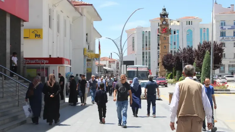 Yozgatlı Vatandaştan Bayram Değerlendirmesi: Bayramlar Mutluluktur!