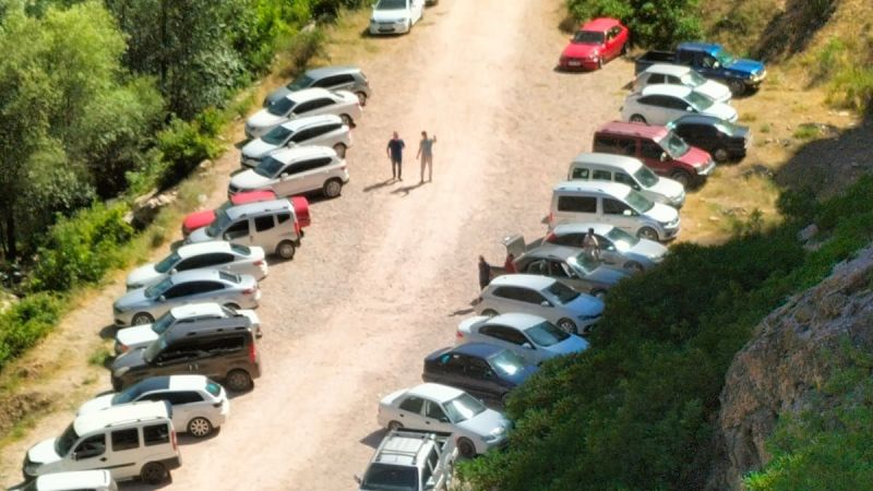 Yozgat’ın doğal cenneti bayramın panayır yeri oldu! Bir yanında Alan Dağları diğer yanında Malbelen Tepesi ile muhteşem güzellik