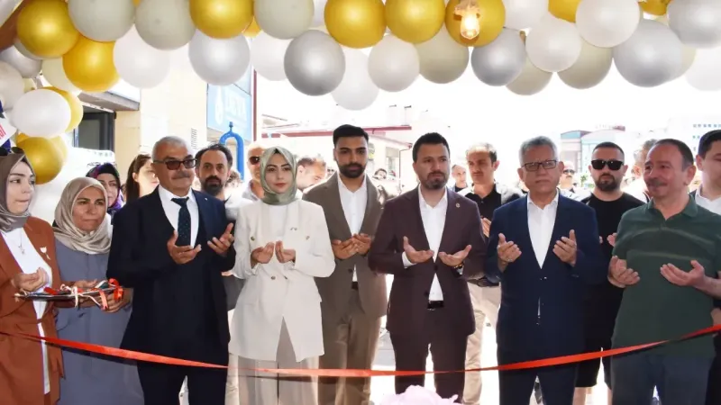 Diş Hekimi Arslan'ın Kliniği Yozgat’ta Hizmete Açıldı!