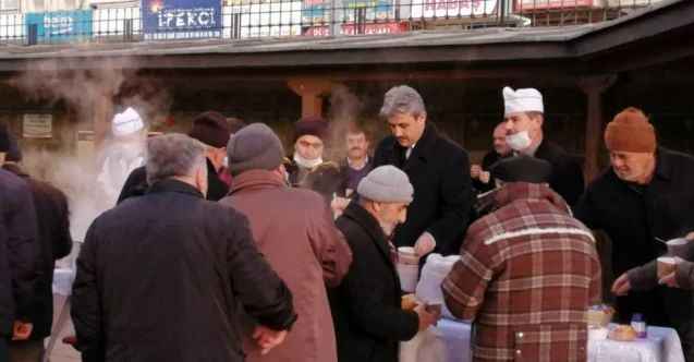 Başkan Köse’den Cami Cemaatine Çorba İkramı