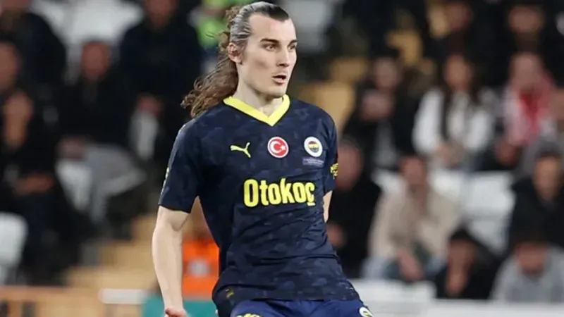 Fenerbahçe’den Çağlar Söyüncü Atağı: Transferde Geri Sayım Başladı