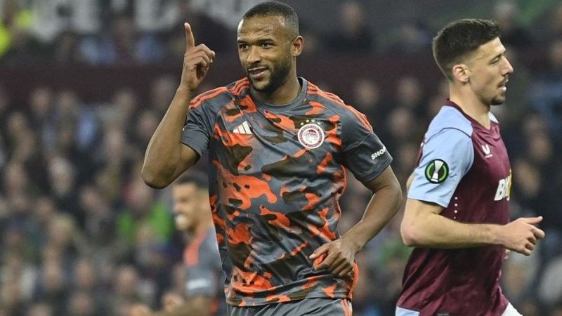 Ayoub El Kaabi kimdir, kaç yaşında, hangi takımlarda oynadı?